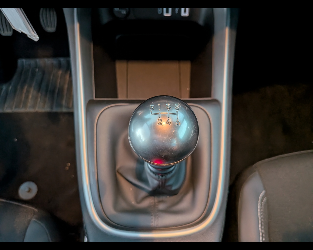 Foto JEEP Avenger 1.2 turbo Altitude fwd 100cv