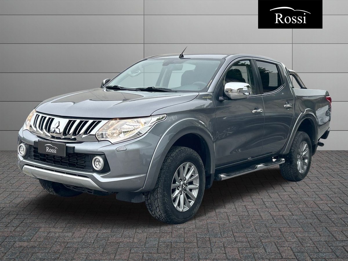 L200 Cab V 2016 – L200 d.cab 2.4d Intense 4wd 181cv N1