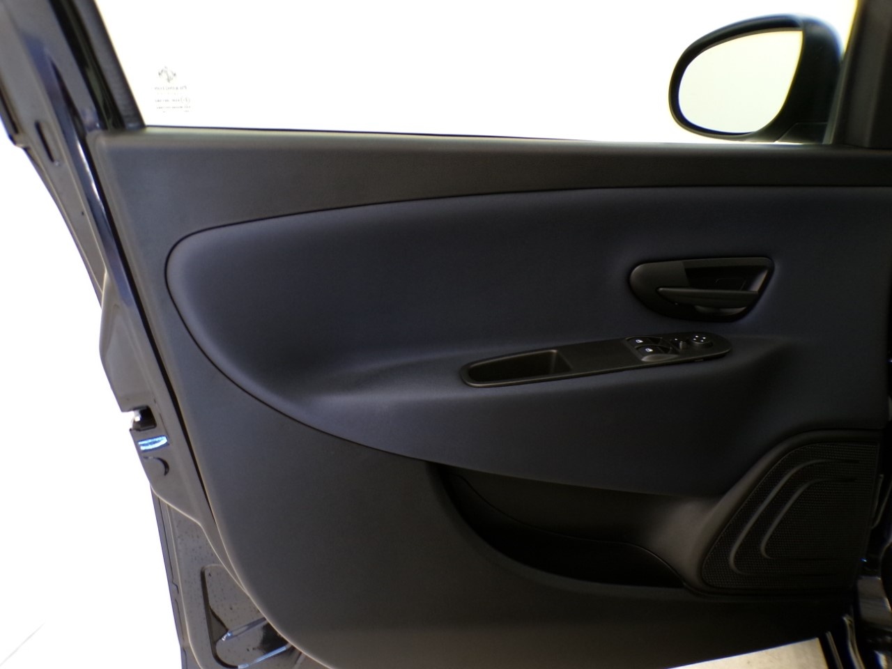 Lancia Ypsilon Ypsilon 5 Porte 1.0 FireFly Hybrid 70cv Silver - 10