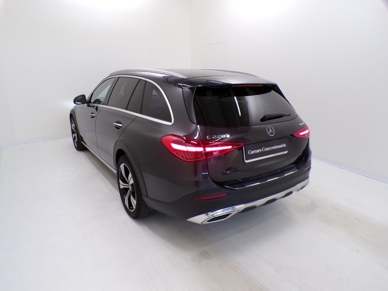 Mercedes Classe C Station Wagon All-Terrain 220 d Mild hybrid Premium Plus 4Matic 9G-Tronic - 8