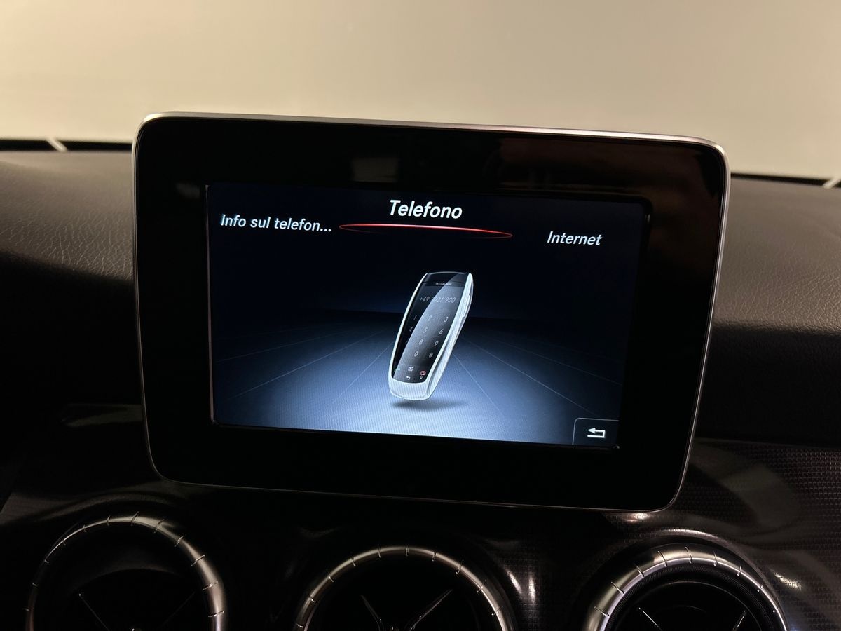 Mercedes CLA Shooting Brake CLA Shooting Brake 180 D Business 7G-DCT - 12