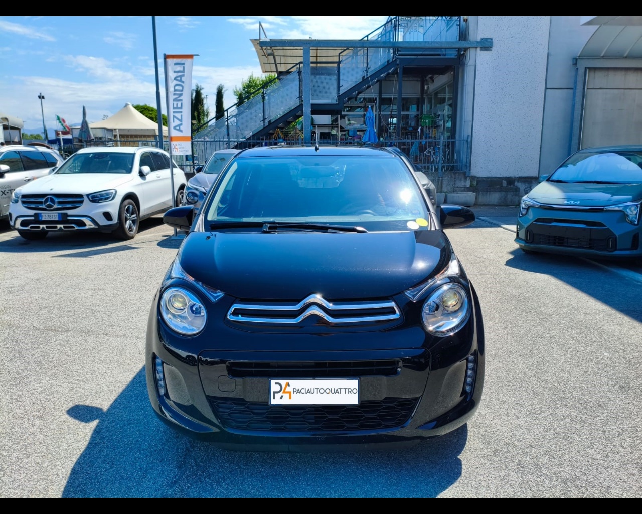 Foto CITROEN C1 5p 1.0 vti Shine s&s 72cv
