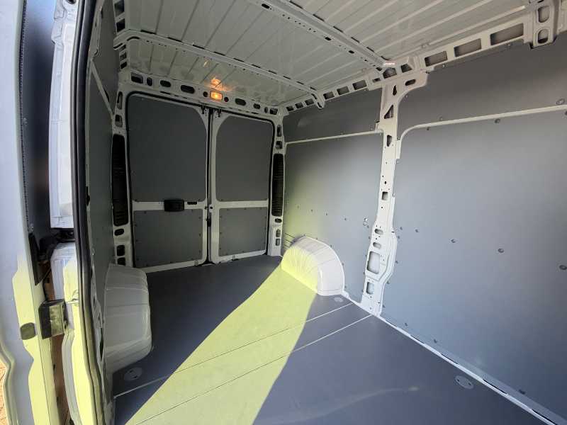 Ducato Ducato Furgone Lastratol2h2 33 2.2 Diesel 120 Cv Manuale