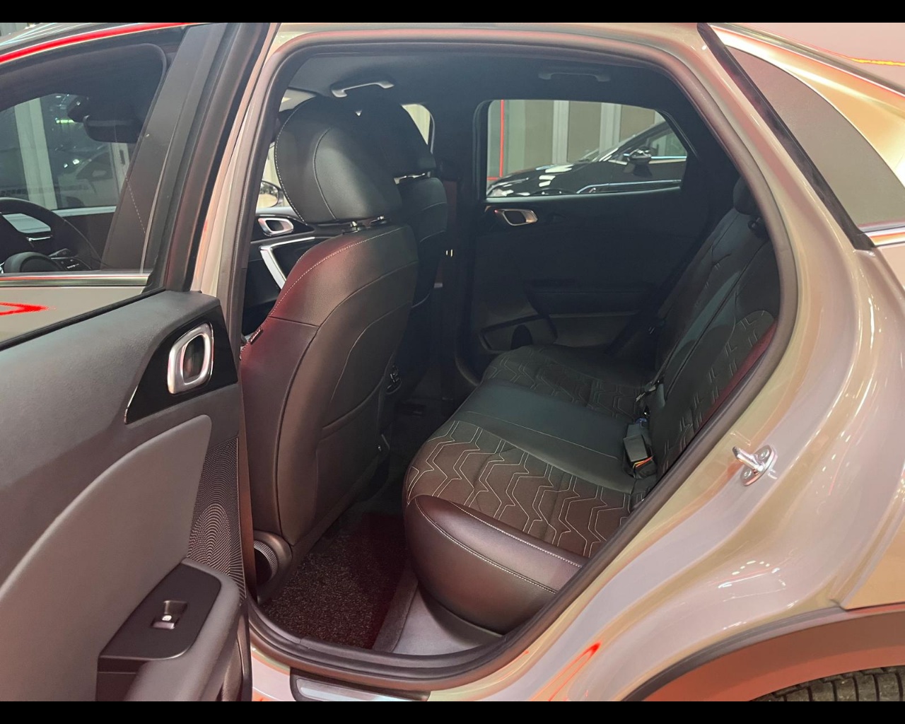 Foto KIA XCEED MY26 1.0 T-GDI MH DCT SPEC ED