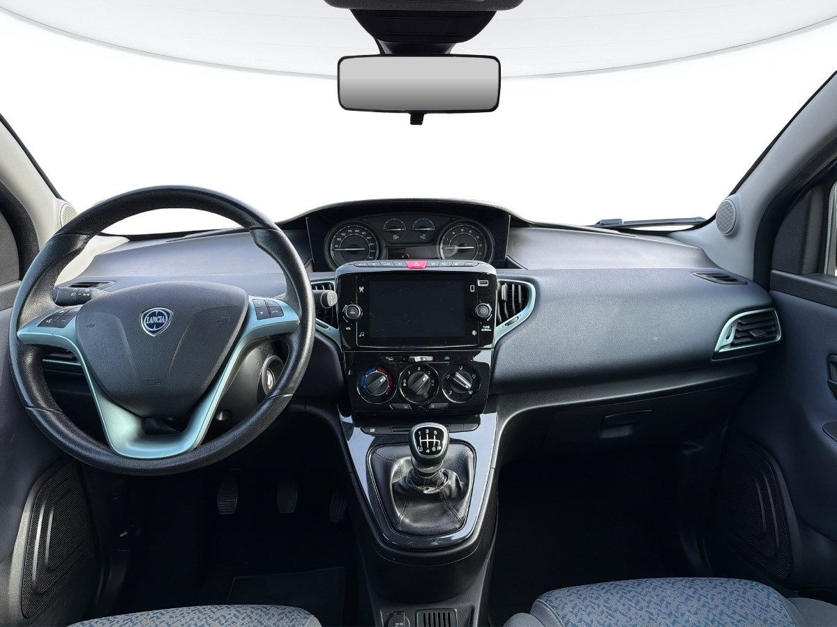 Lancia Ypsilon Usato 2023 Ypsilon Mestre