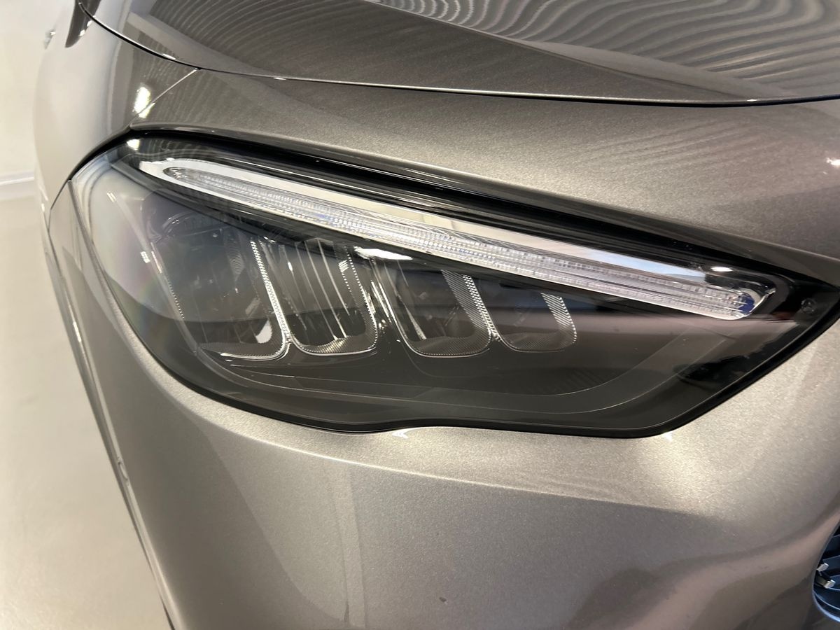 Mercedes GLA GLA 200 D AMG Line Premium 4Matic 8G-DCT - 7