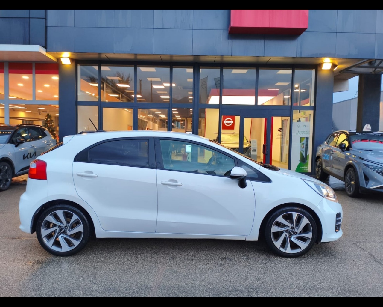 Foto KIA Rio 5p 1.2 Cool eco Gpl