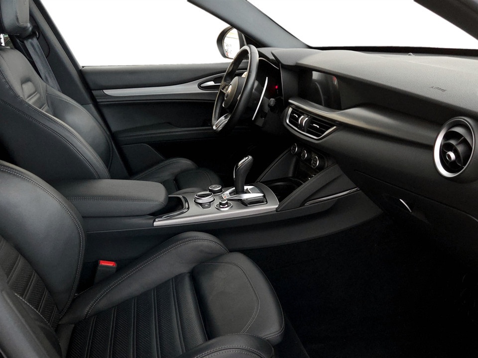 ALFA ROMEO Stelvio 2.2 t Veloce Q4 210cv auto Diesel usato - 13