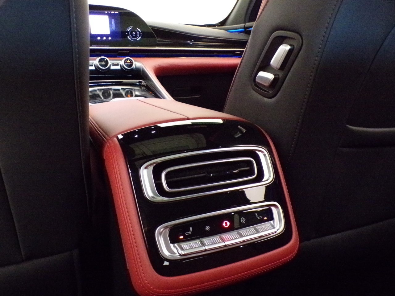 Omoda  Omoda 9 1.5 tgdi phev i-awd - 18