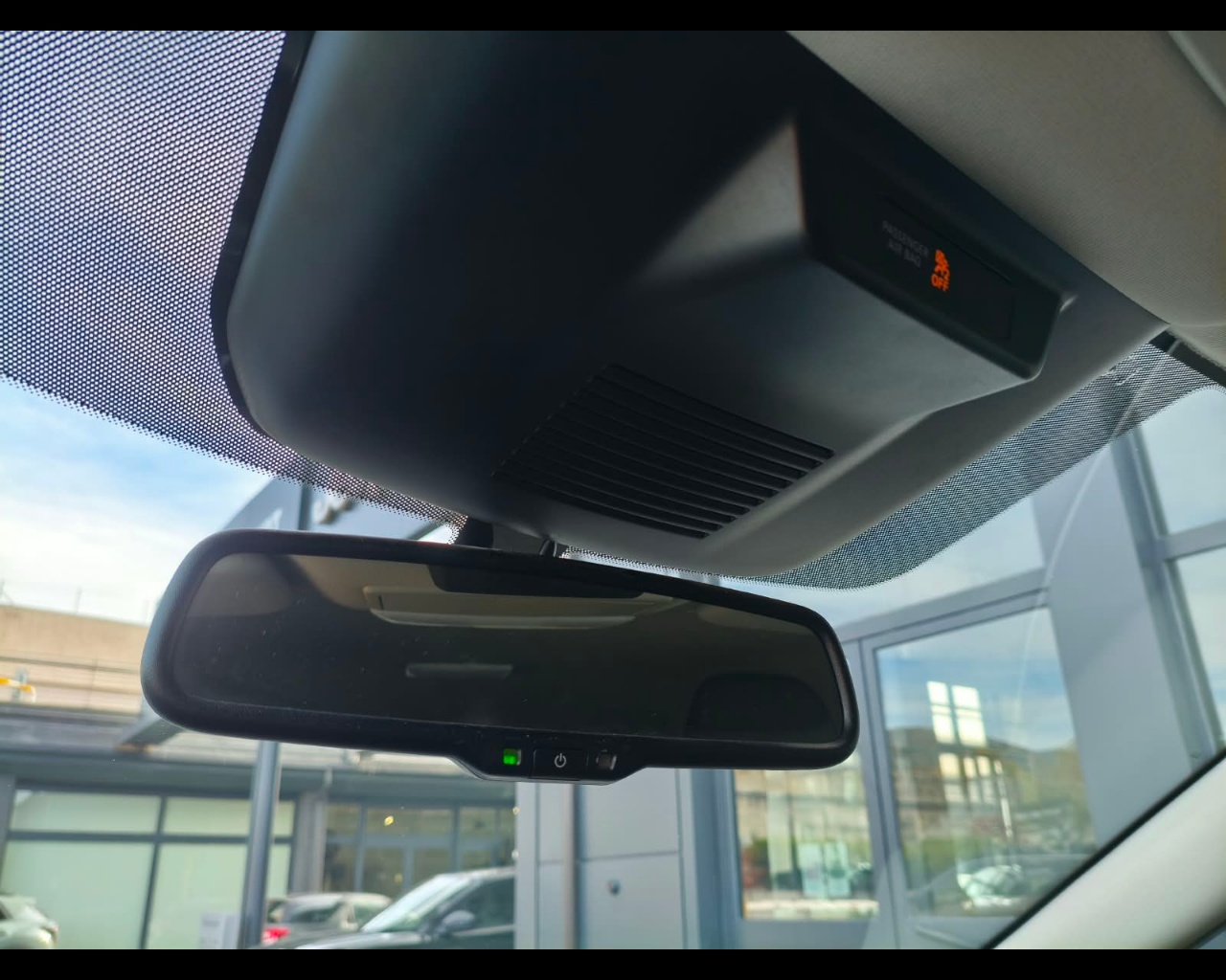 Foto NISSAN Qashqai 1.3 mhev N-Connecta 2wd 140cv (leggere la descrizione!)
