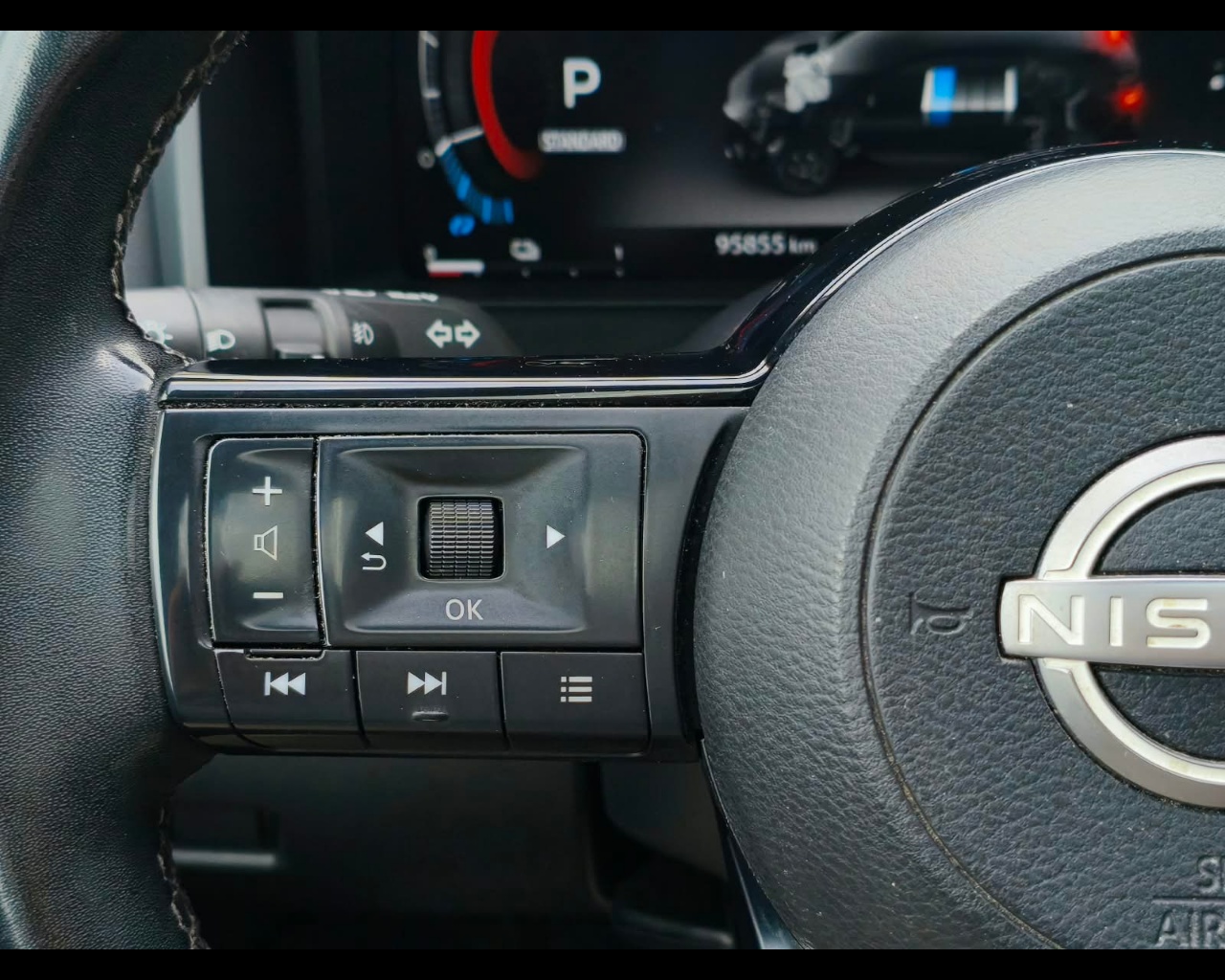 Foto NISSAN Qashqai 1.5 e-power N-Connecta 2wd N1