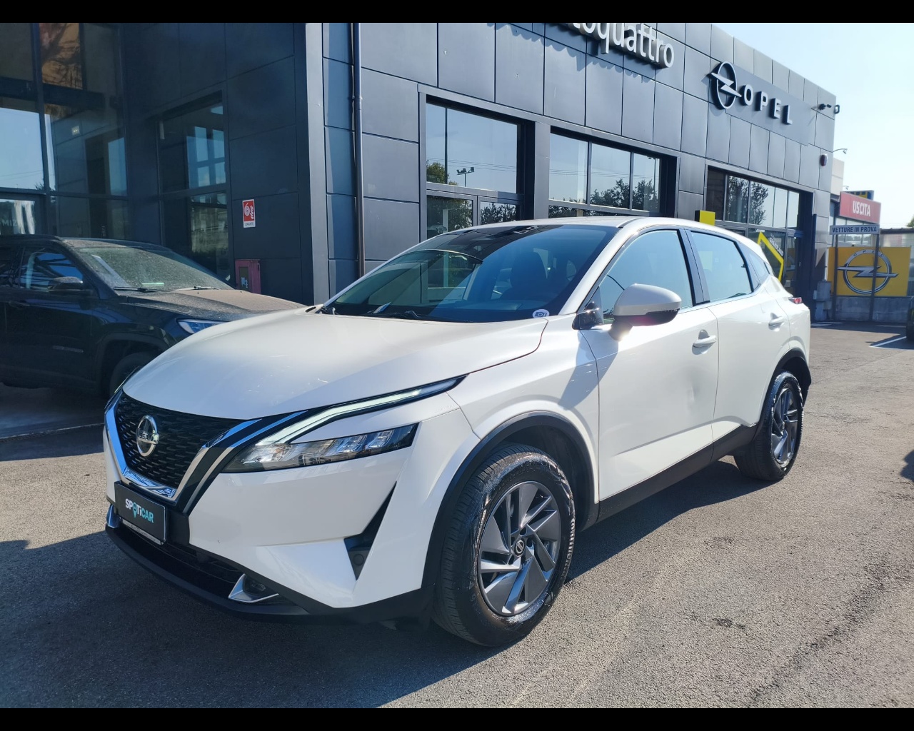 NISSAN Qashqai 1.3 mhev Acenta 2wd 140cv Usata