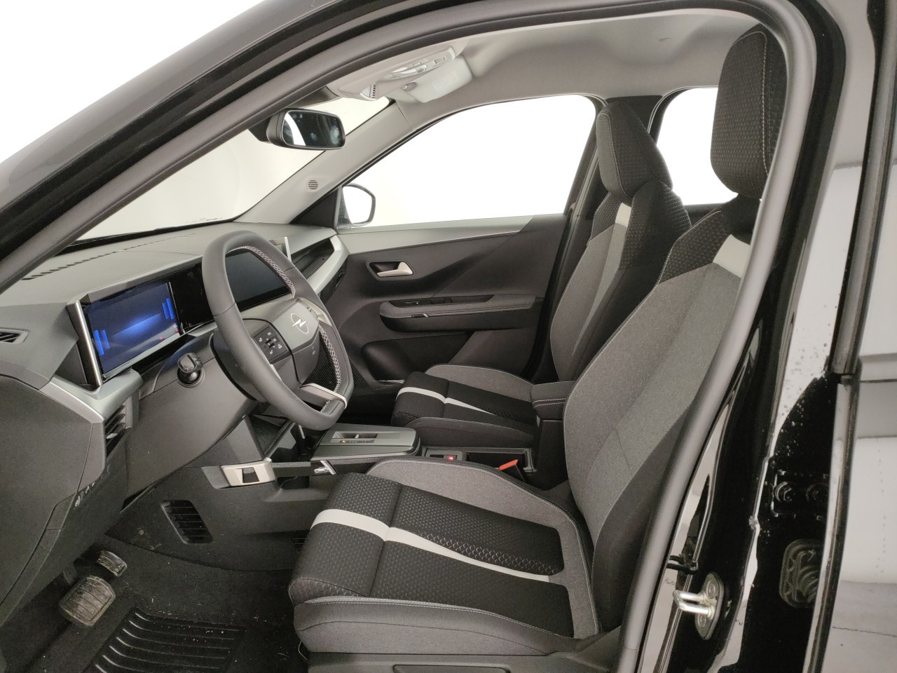 Opel Frontera Nuovo Ibrido benzina Frontera Porto Mantovano