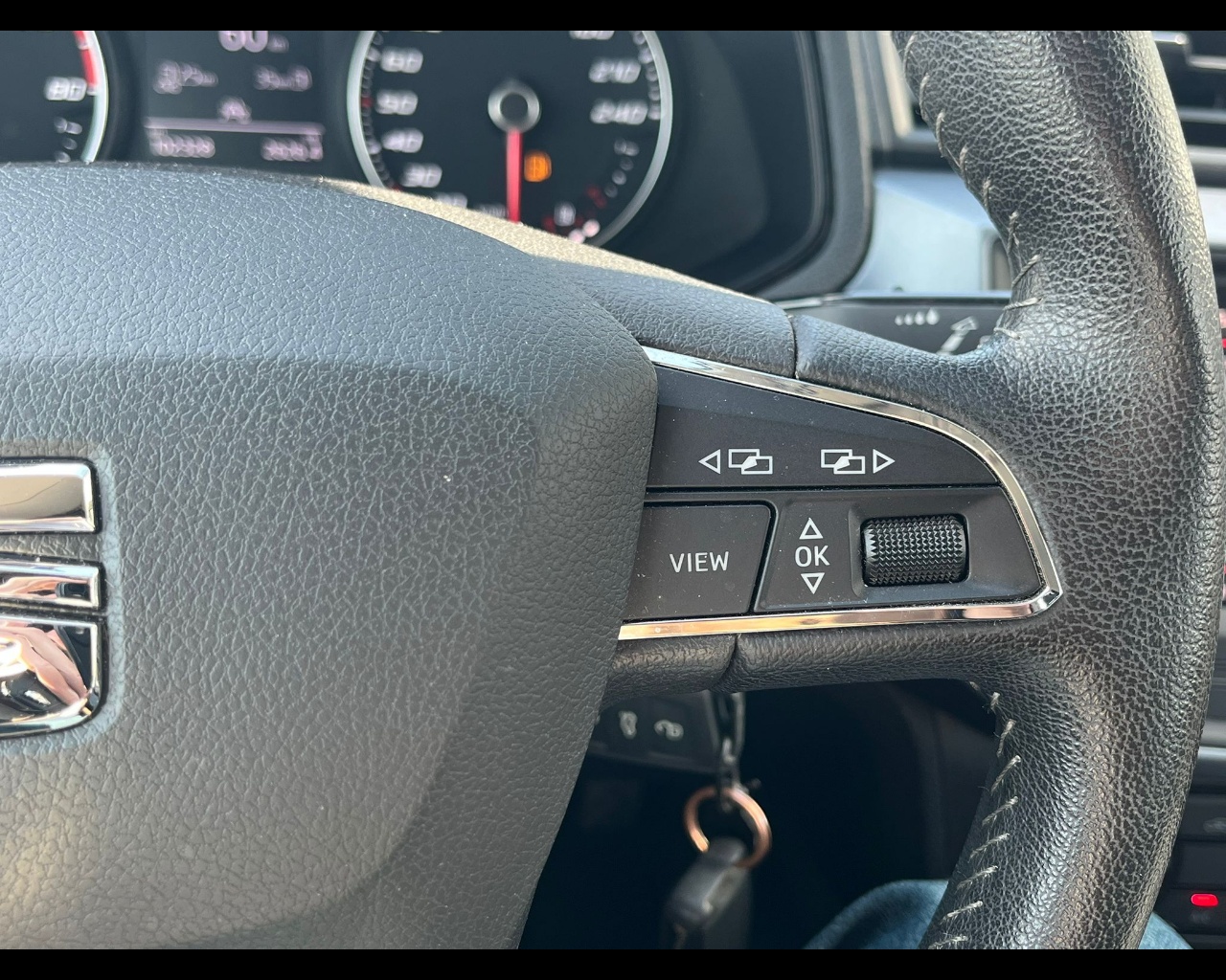 Foto SEAT Arona 1.0 tgi Black Edition 90cv