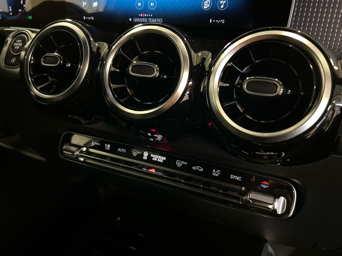 Mercedes GLB GLB 200 d Sport Plus 4matic auto - 14