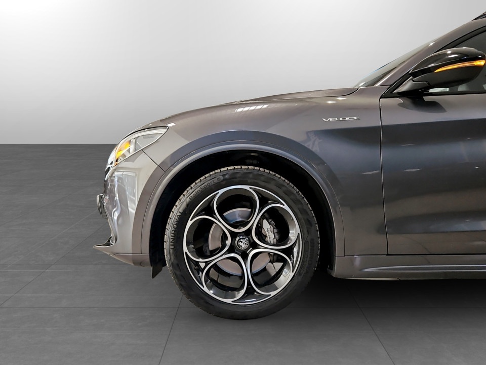 ALFA ROMEO Stelvio 2.2 t Veloce Q4 210cv auto Diesel usato - 19