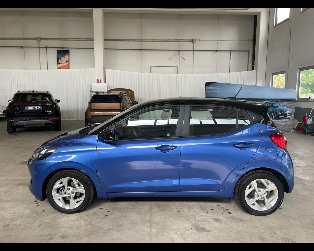 Foto HYUNDAI i10 1.0 mpi Tech Connect Pack