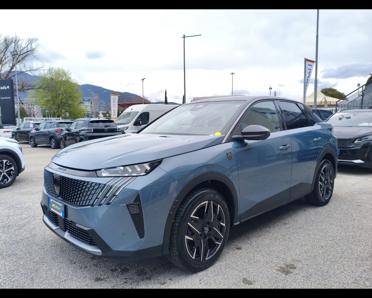 PEUGEOT 3008 1.2 hybrid GT 145cv e-dcs6 Usata