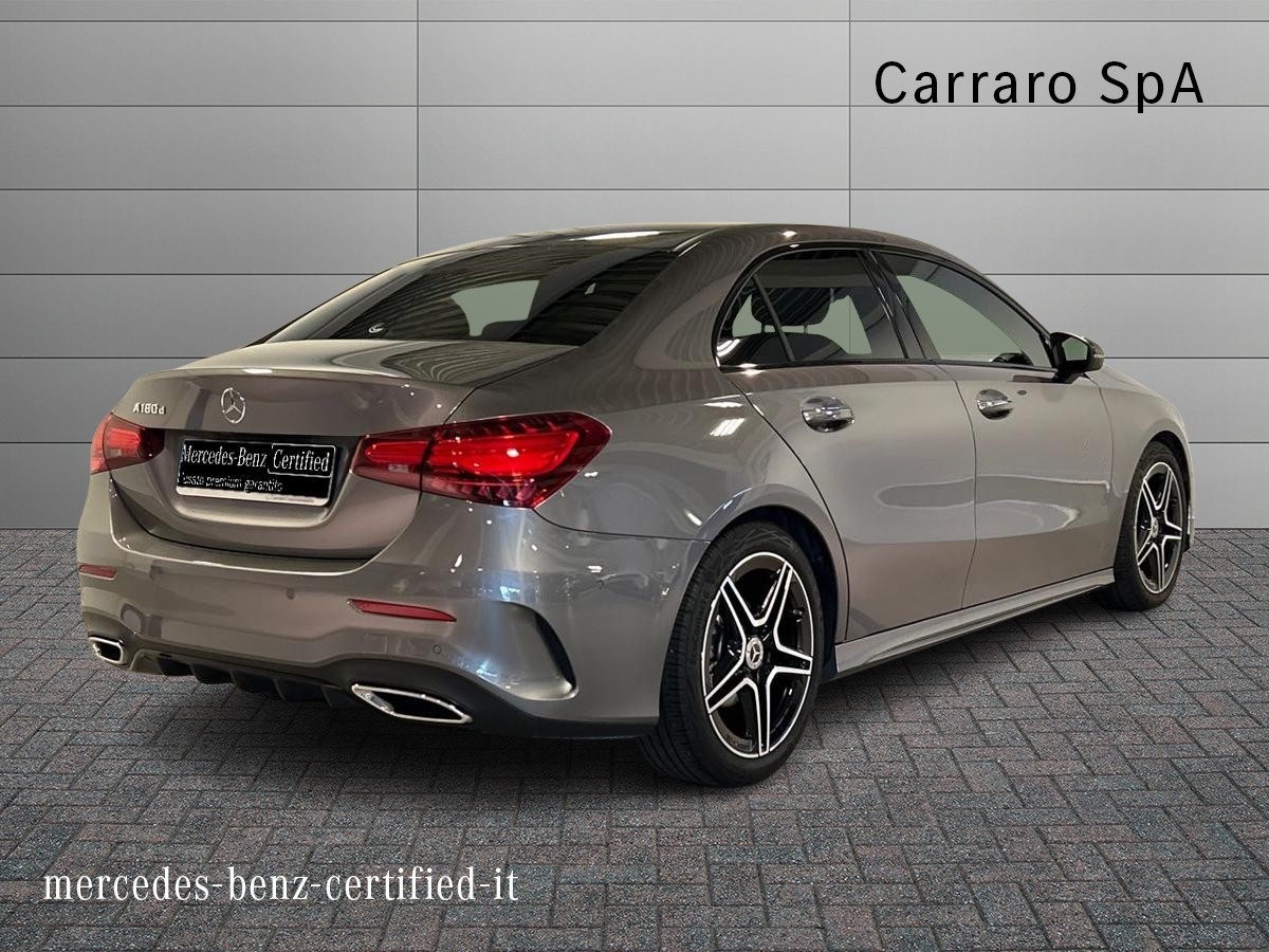 Mercedes Classe A Berlina Classe A 180 d Automatic AMG Line PREMIUM - 2