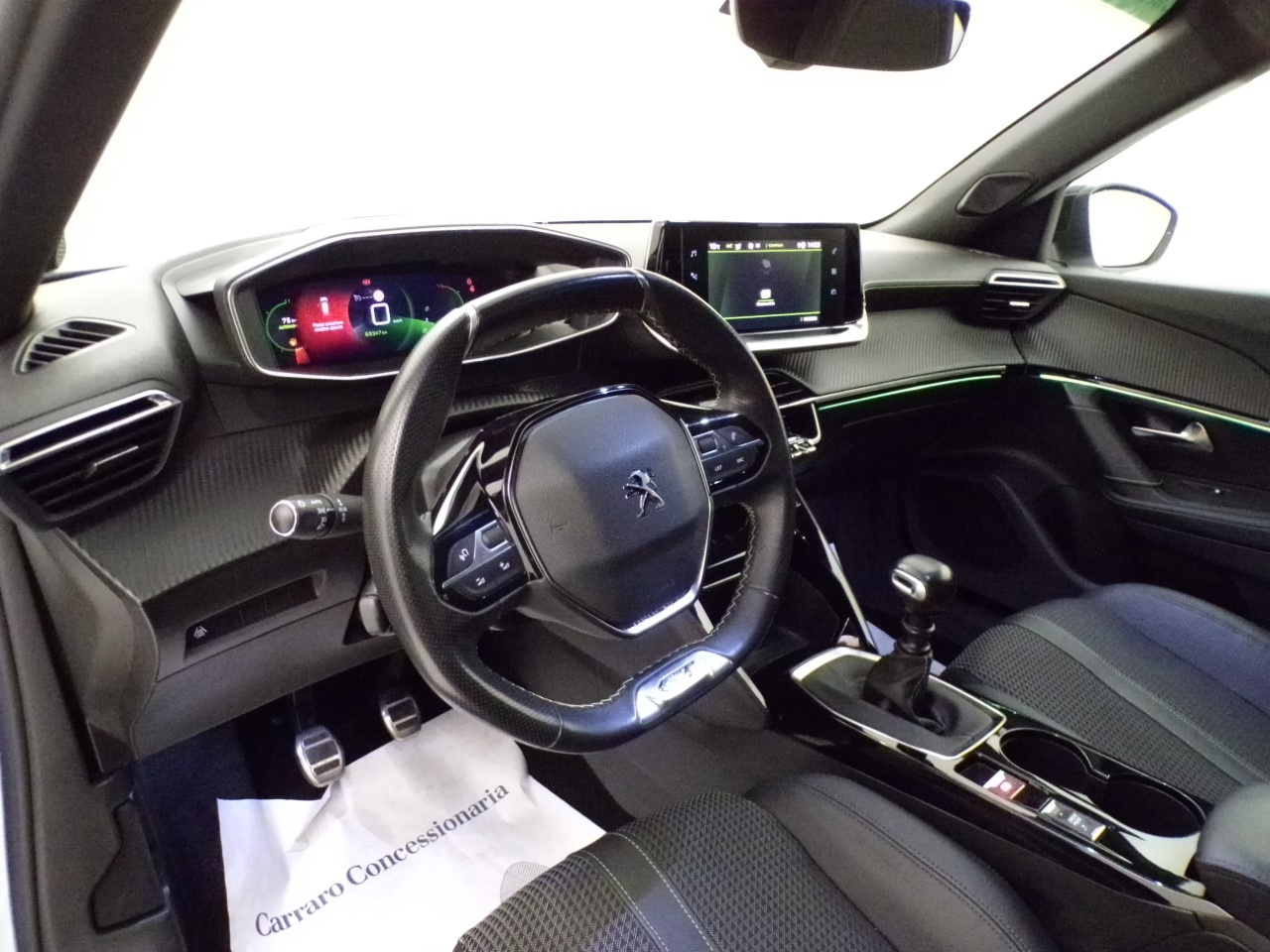 Peugeot 2008 2008 1.2 PureTech 130cv GT Line - 11