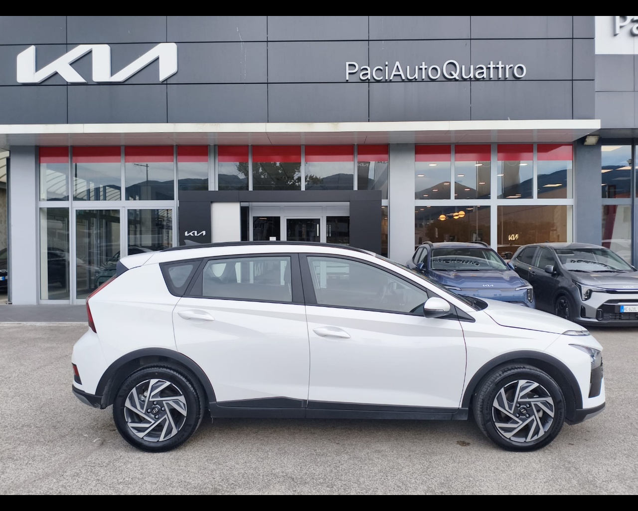 Foto HYUNDAI BAYON PE 1.0T XLINE