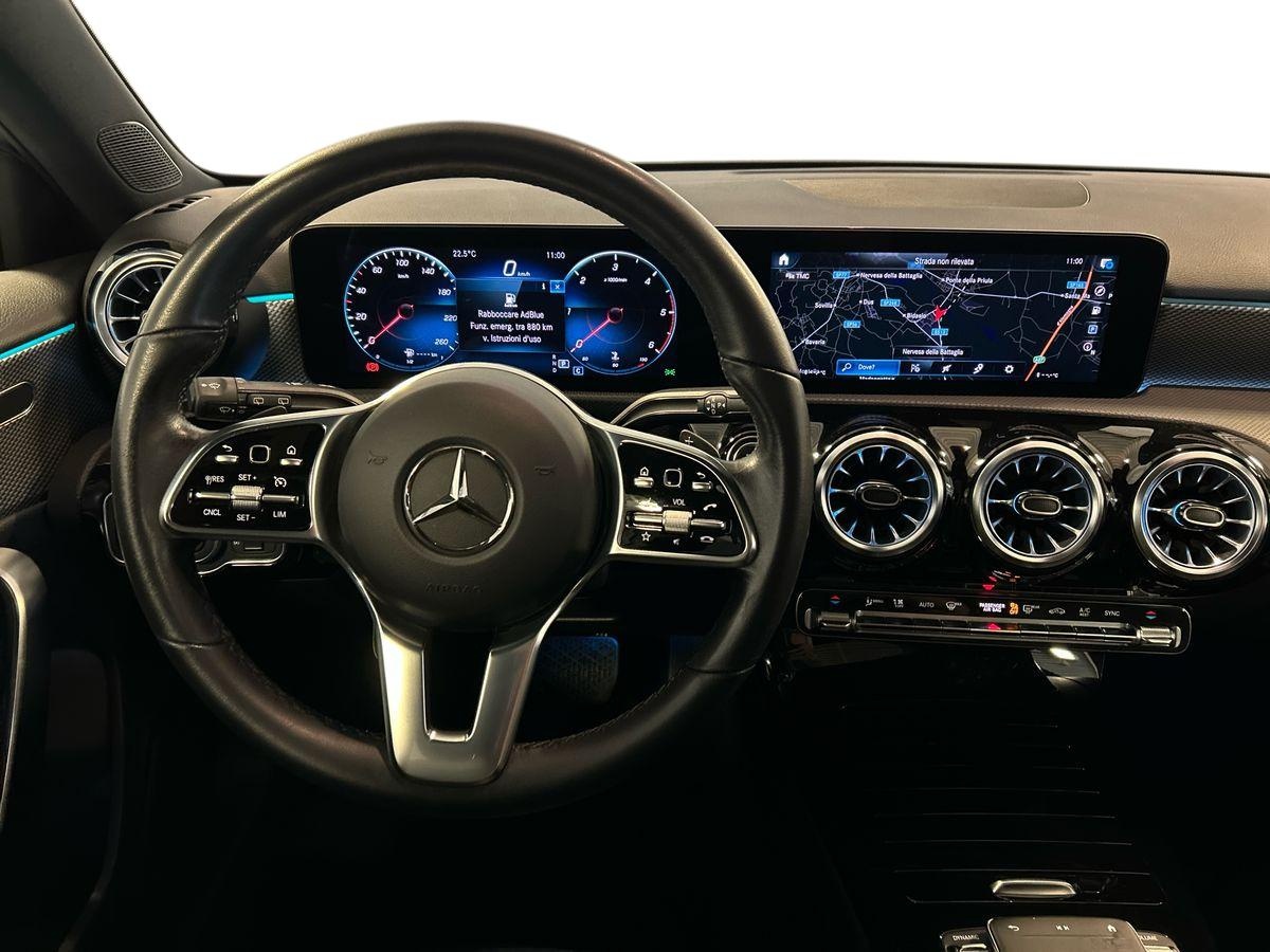 Mercedes Classe A Classe A 180 D Sport Night edition 8G-DCT - 11