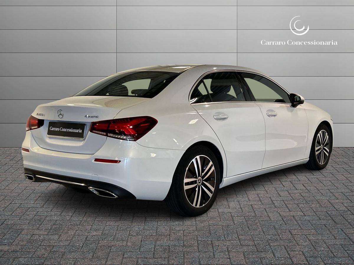 Mercedes Classe A Berlina Classe A Sedan 200 D Sport 4Matic 8G-DCT - 2