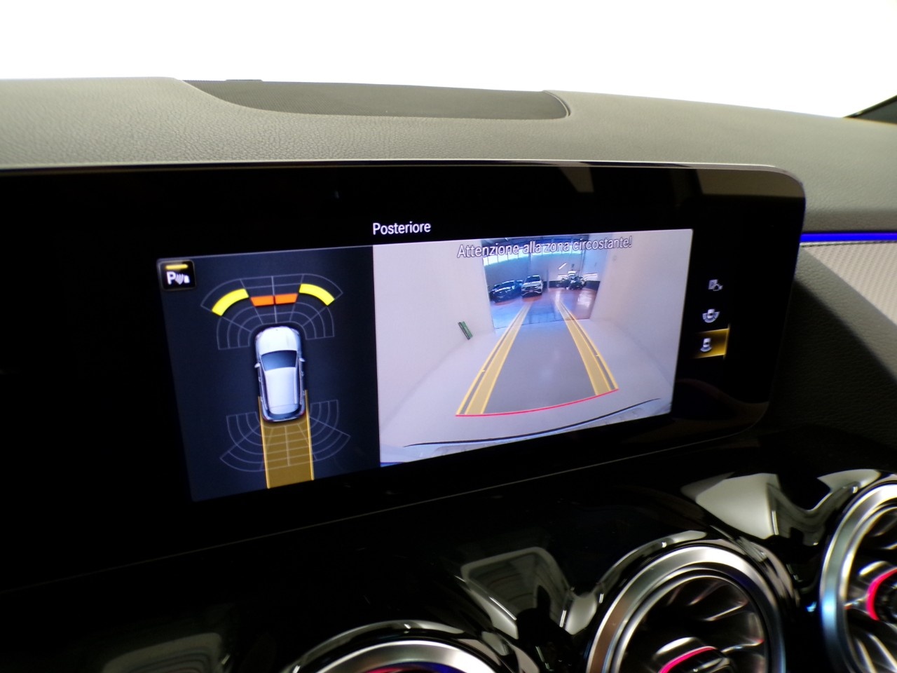 Mercedes GLA GLA 200 D Premium 8G-DCT - 21