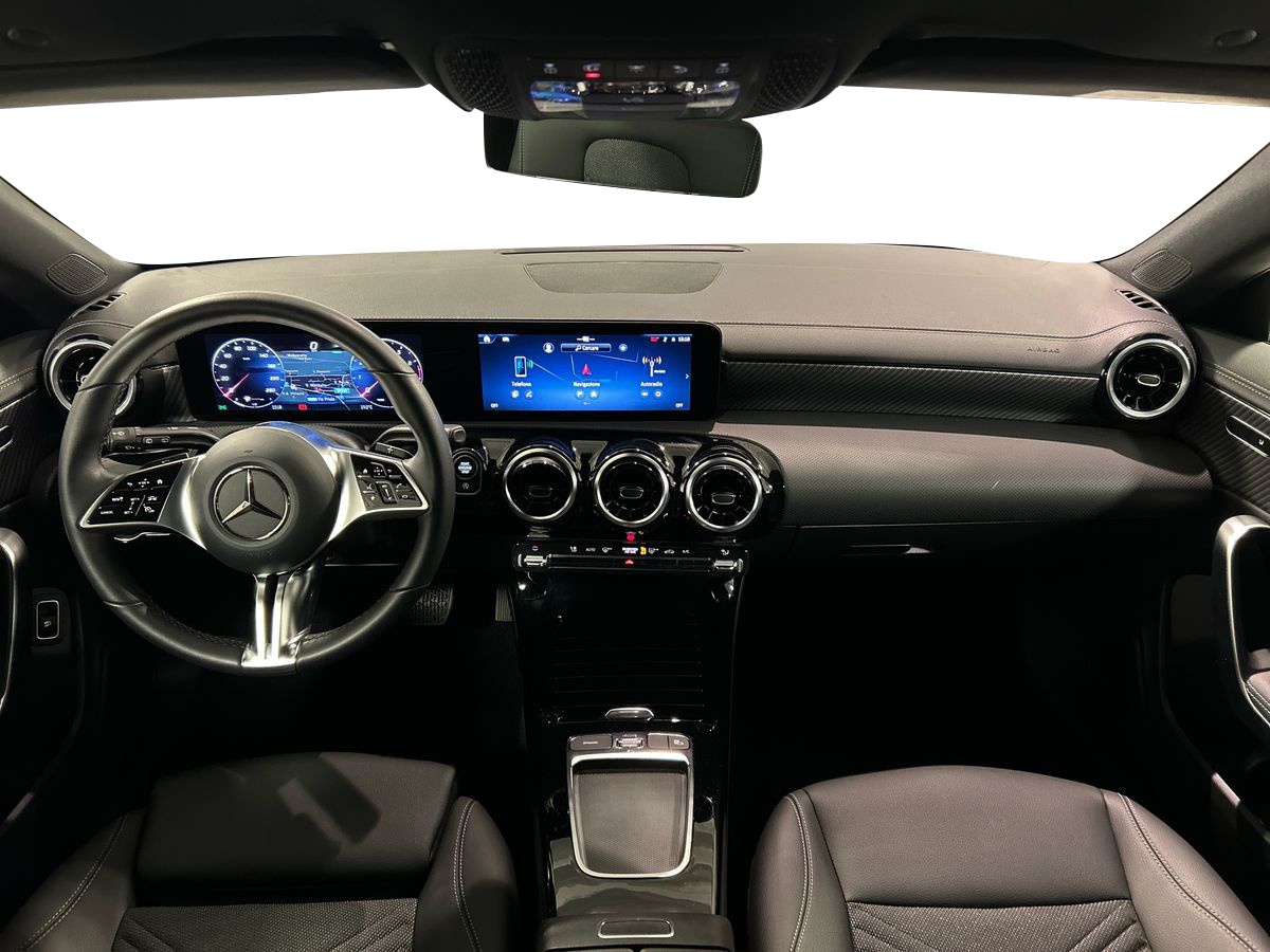 Mercedes  CLA Shooting Brake 180 Progressive Advanced 7G-DCT - 9