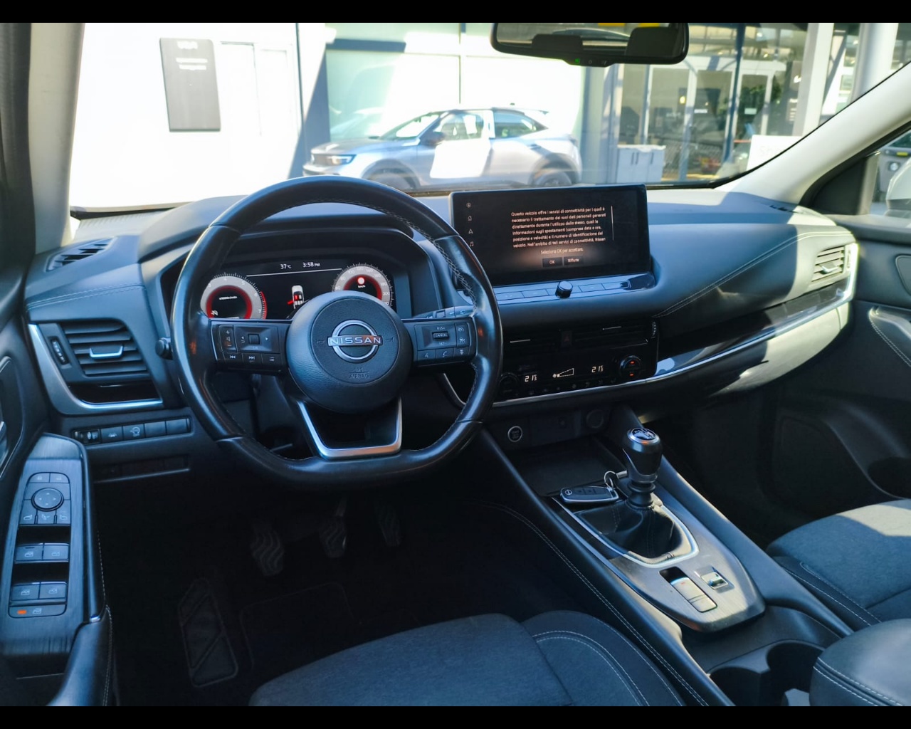 Foto NISSAN Qashqai 1.3 mhev N-Connecta 2wd 140cv