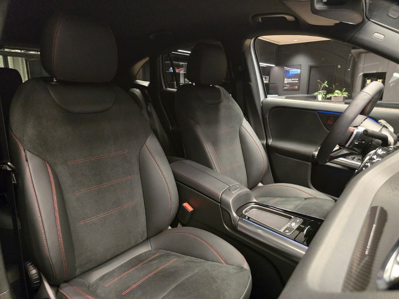 Mercedes GLA GLA 250e Plug-in hybrid Automatic AMG Line Extra - 10