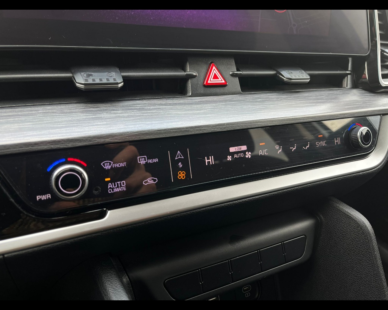 Foto KIA Sportage 1.6 crdi mhev Style imt