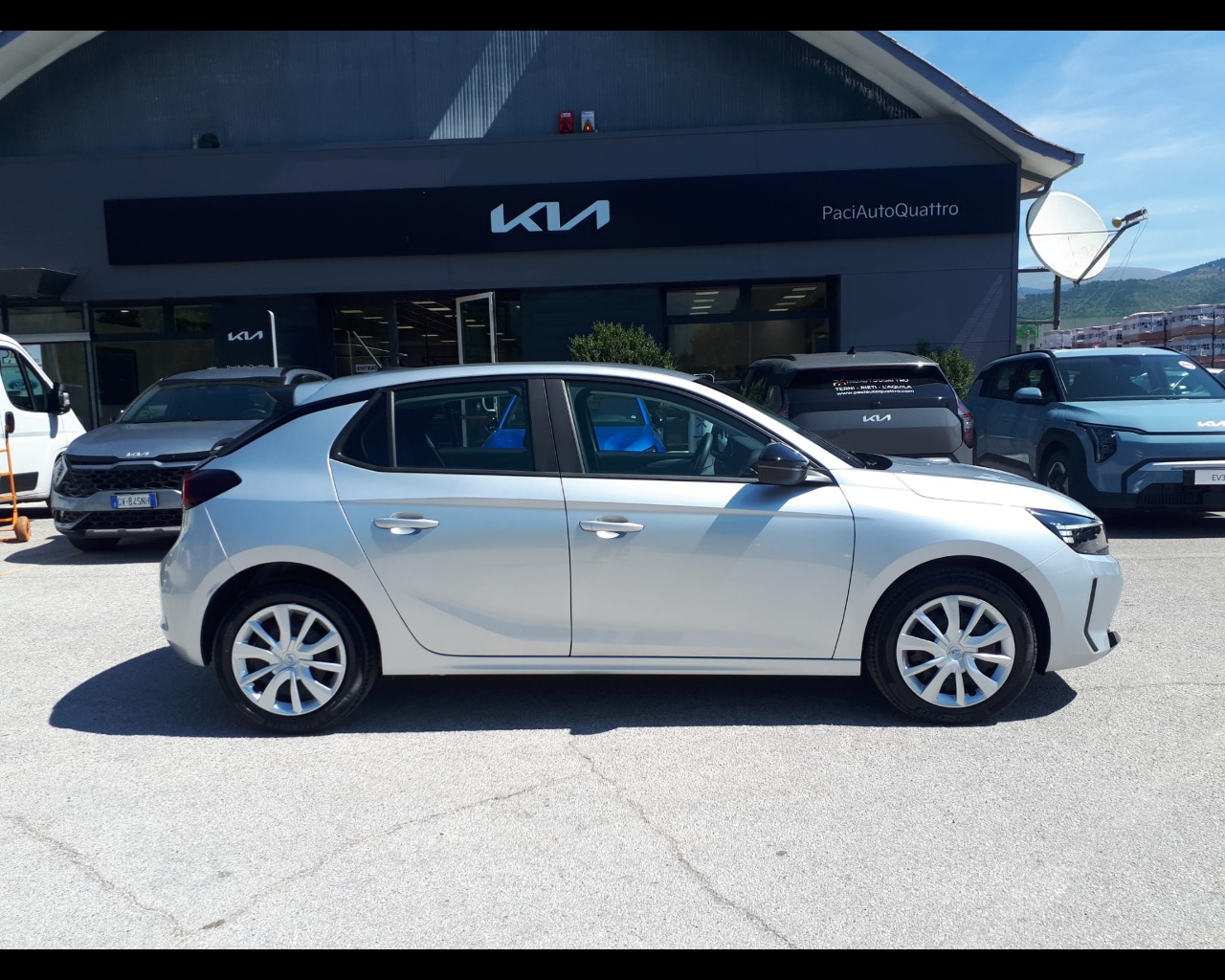 Foto OPEL Corsa 1.2 Edition s&s 100cv
