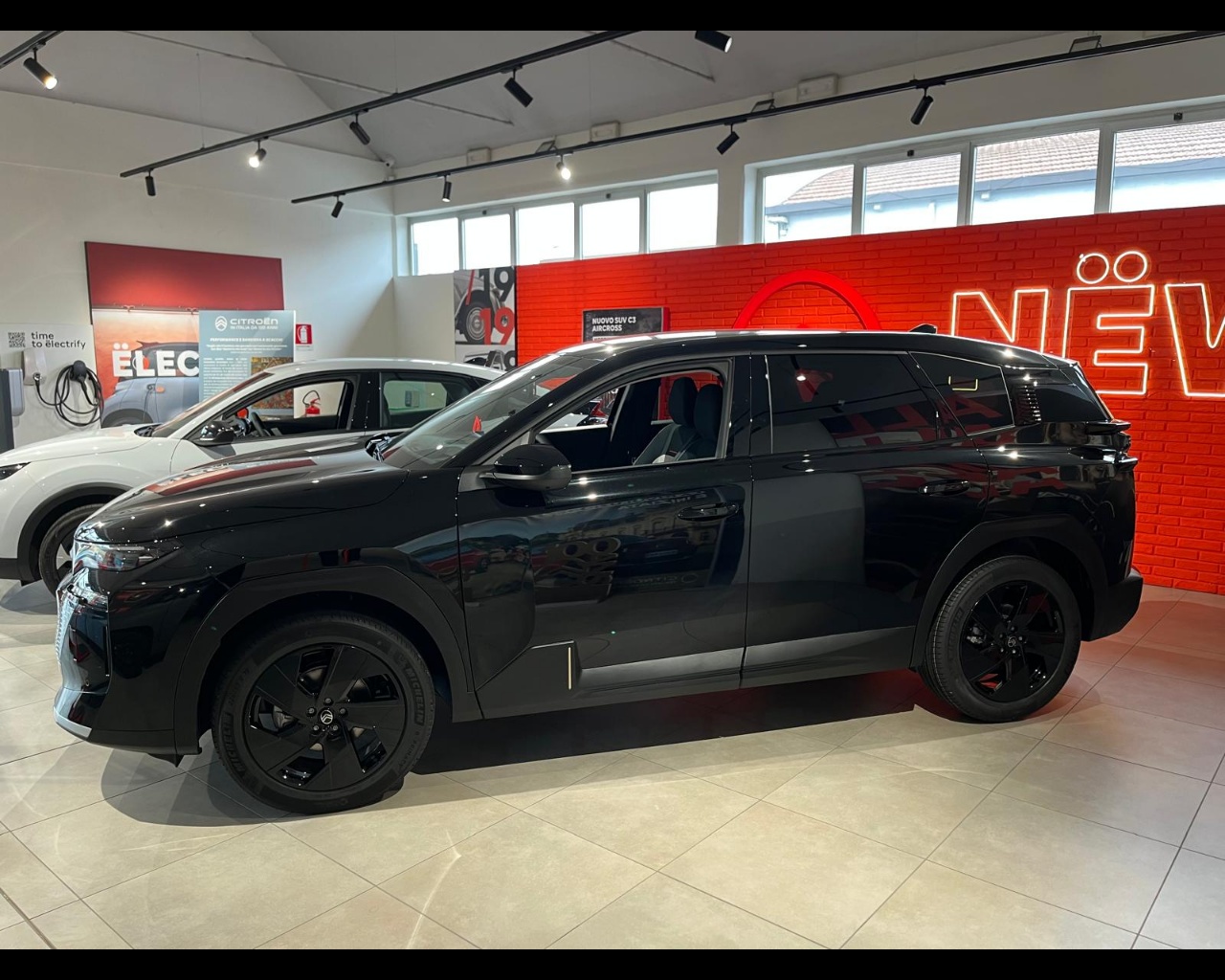 Foto CITROEN C5 Aircross 1.2 hybrid Max 145cv auto