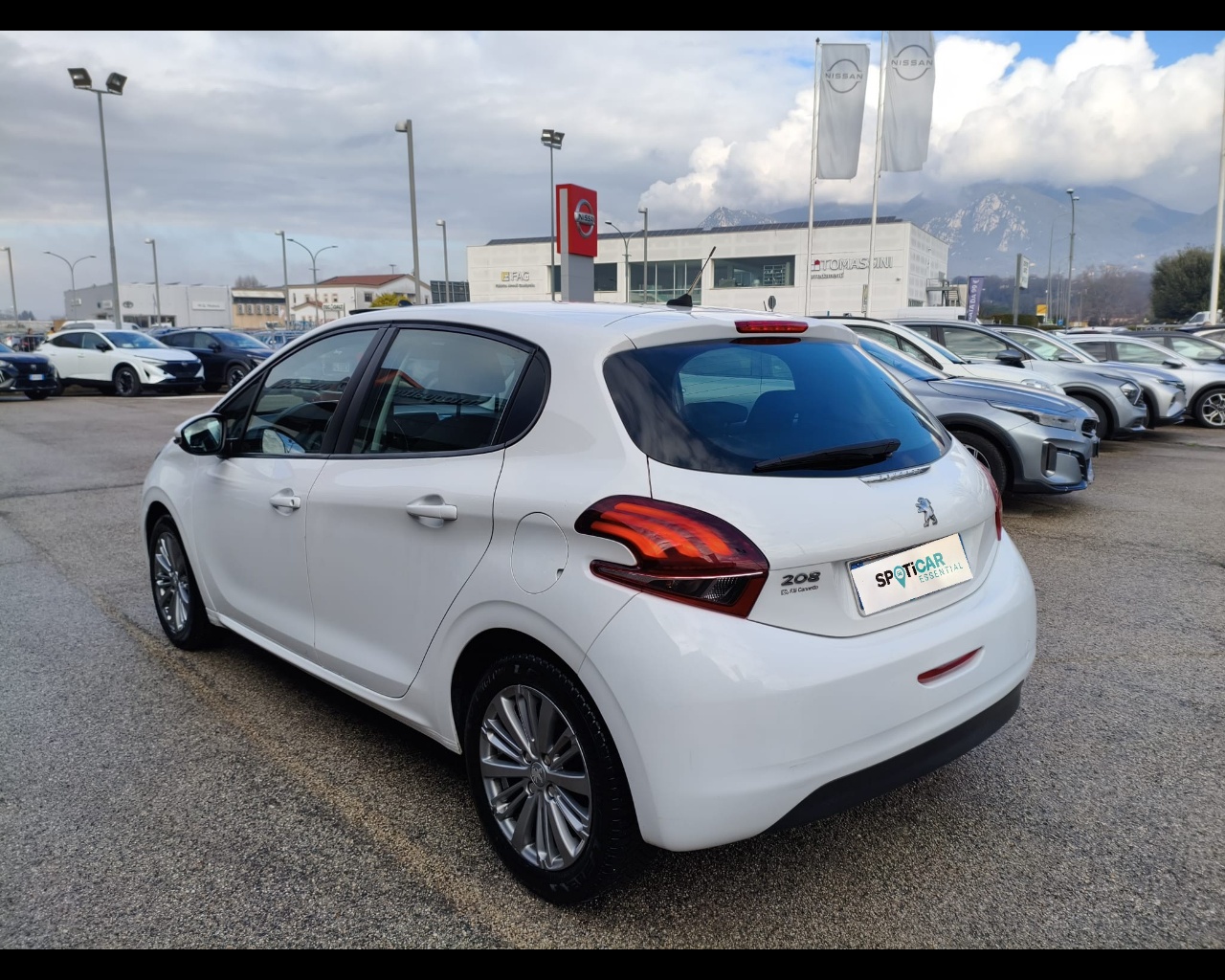 Foto PEUGEOT 208 5p 1.2 puretech Active s&s 82cv neopatentati