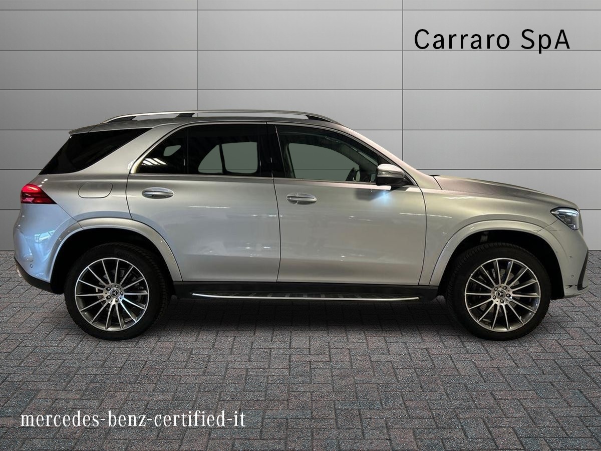 Mercedes GLE GLE 300 d Mild hybrid AMG Line Advanced Plus 4Matic 9G-Tronic Plus - 5