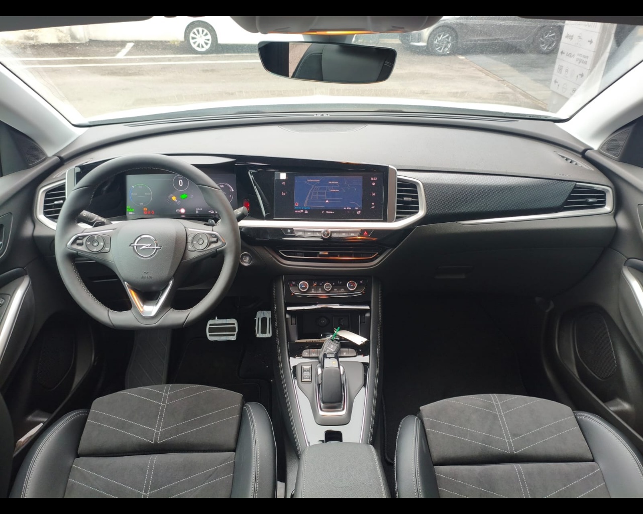 Foto OPEL Grandland 1.6 phev GS fwd 225cv auto