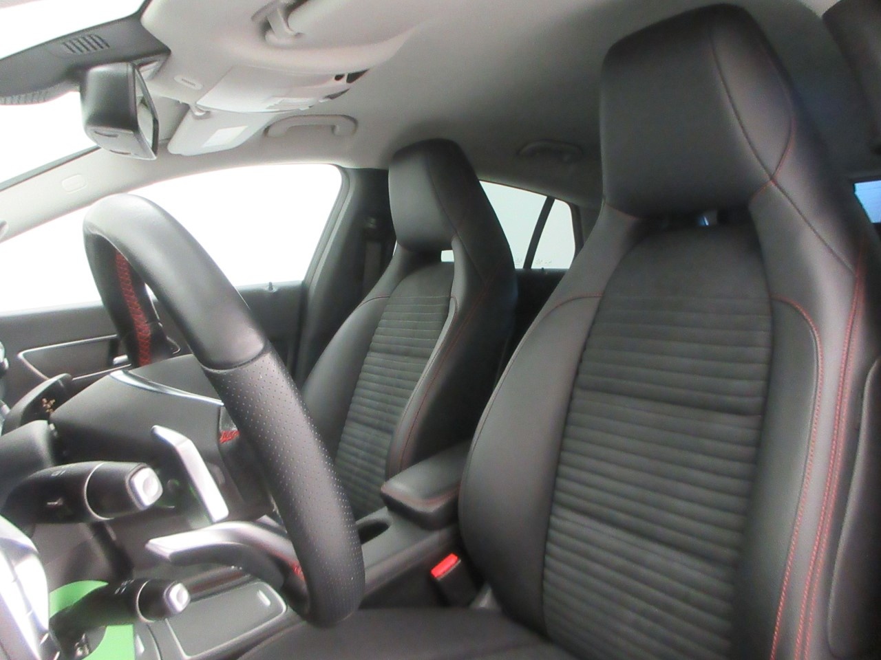 Mercedes CLA Shooting Brake CLA Shooting Brake 200 D Premium 4Matic 7G-DCT - 12