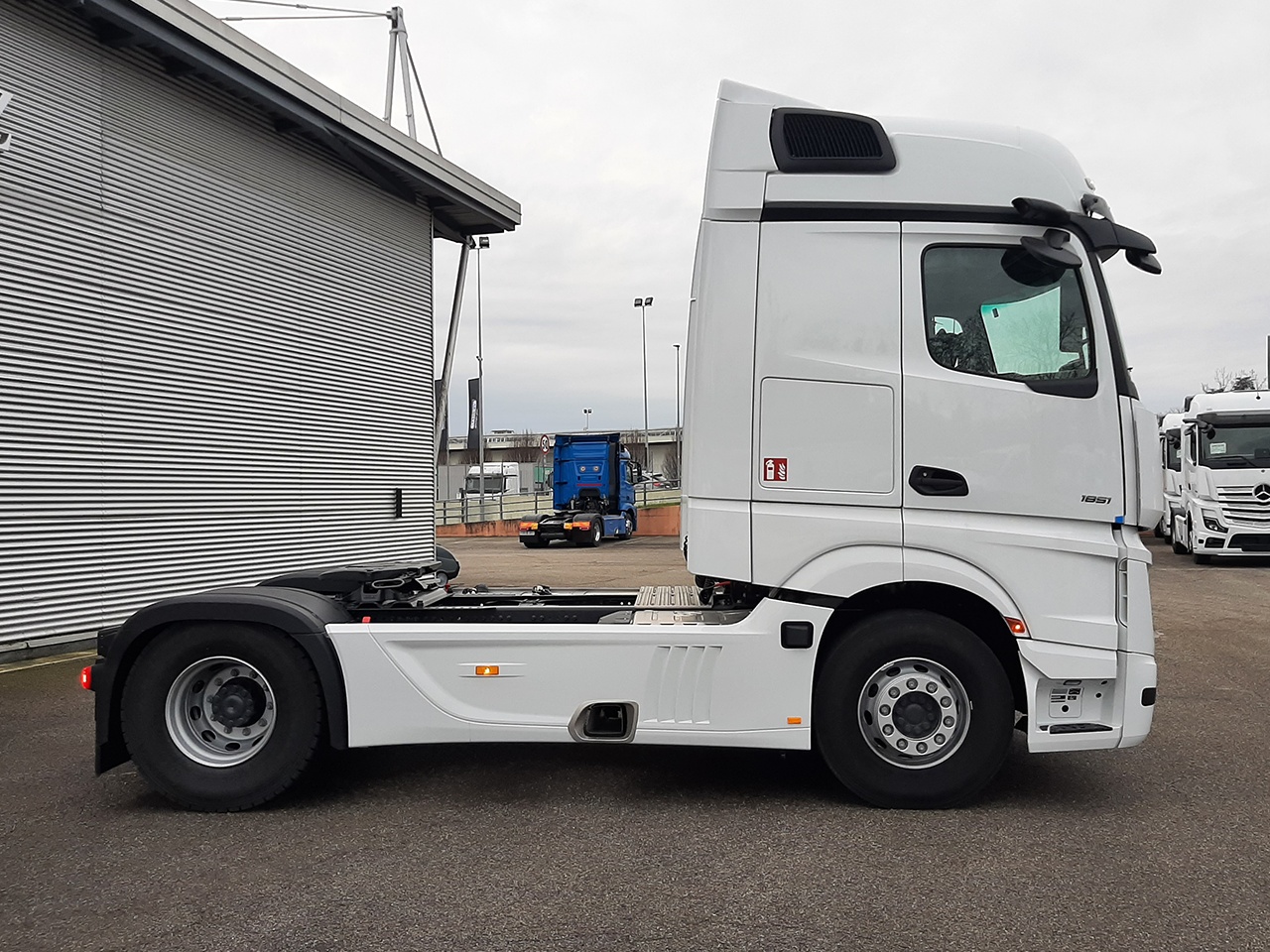 Mercedes Actros New Actros L 1851 LS - 3