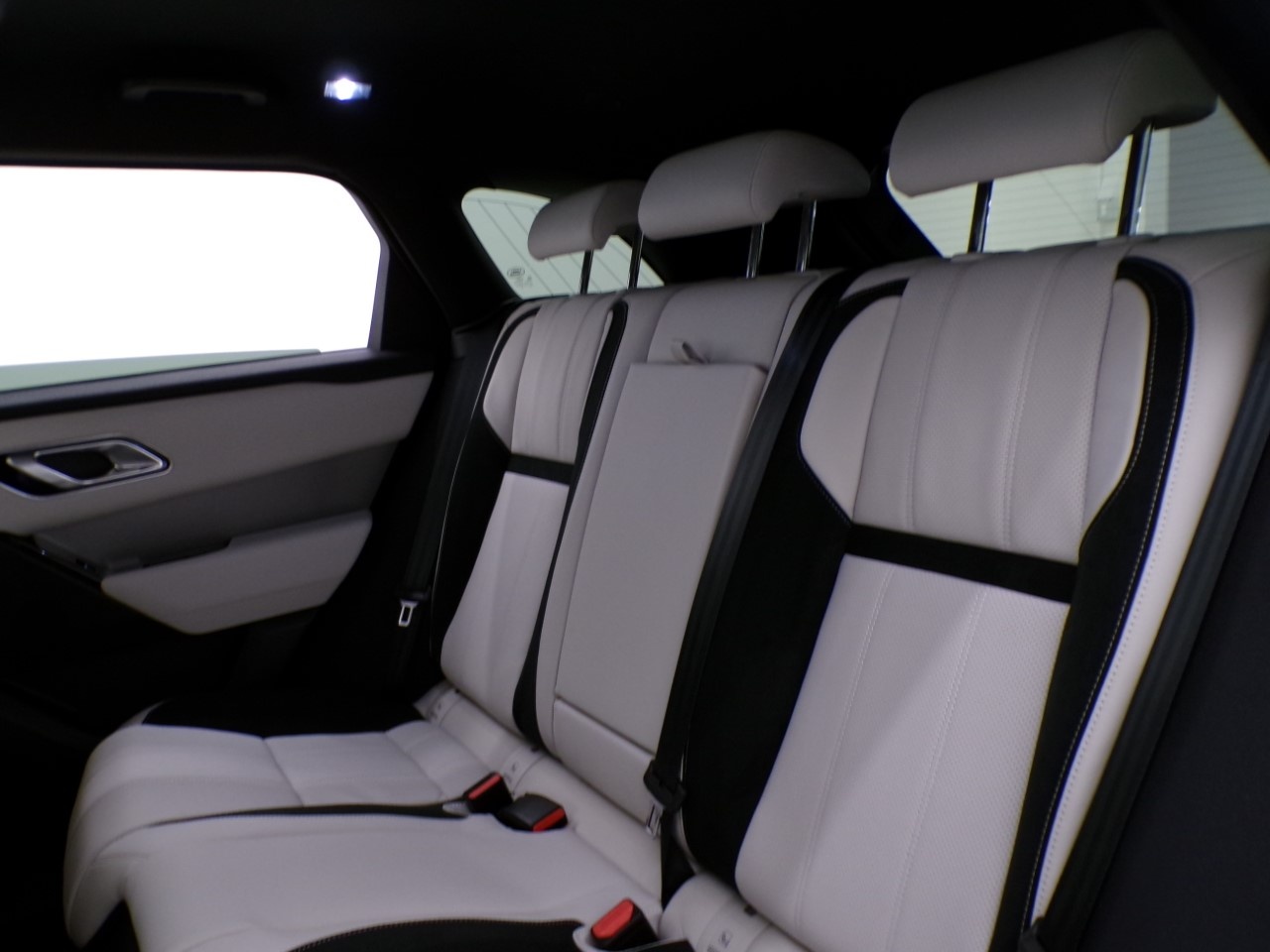 Land Rover Velar Velar 2.0 D I4 MHEV 204cv S 4WD Auto - 14