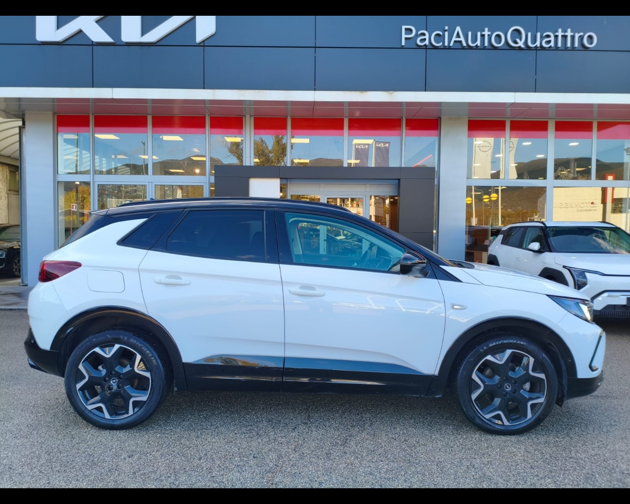 Foto OPEL Grandland 1.5 ecotec GS s&s 130cv at8