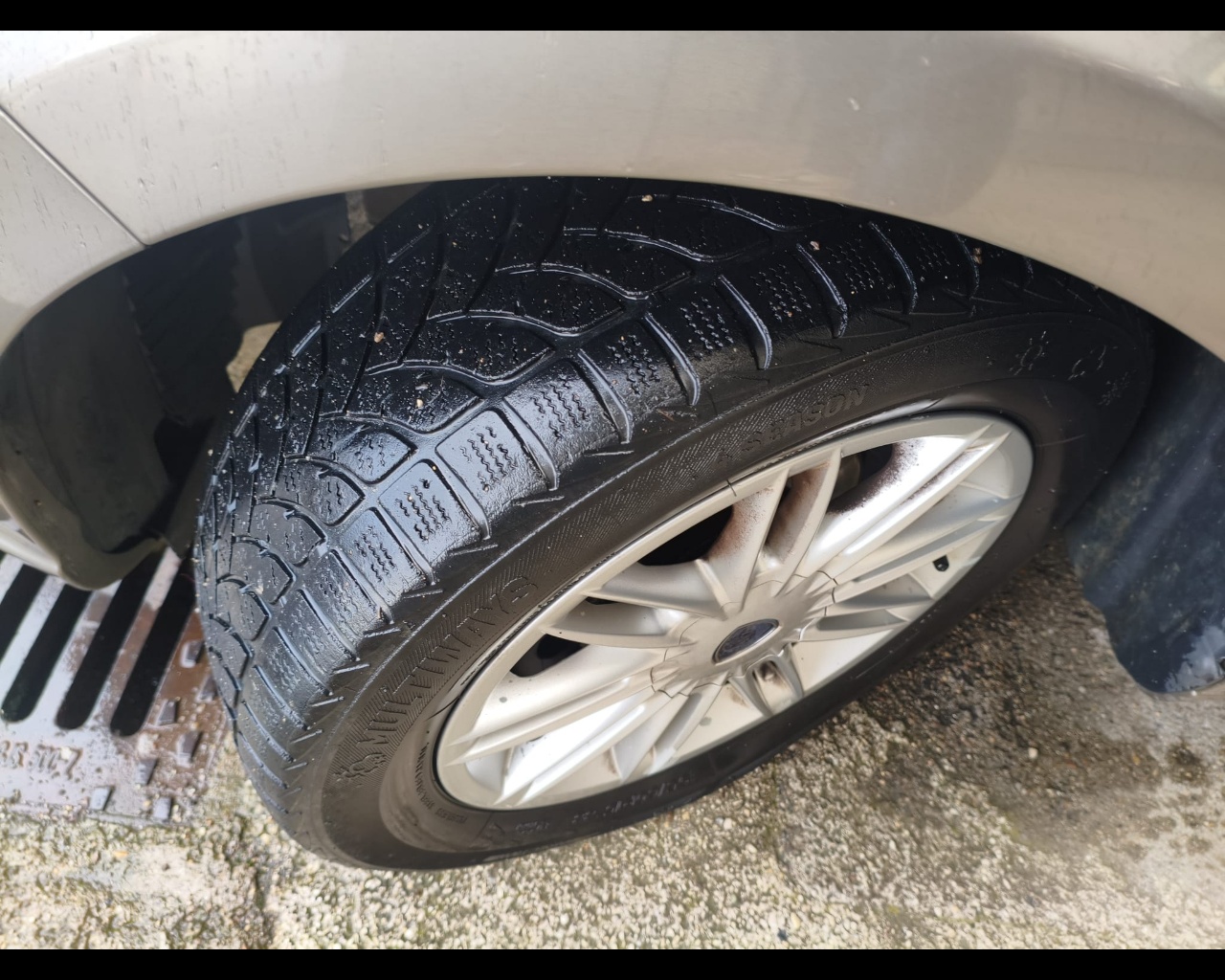 Foto LANCIA Musa 1.3 mjt Diva (argento) 70cv