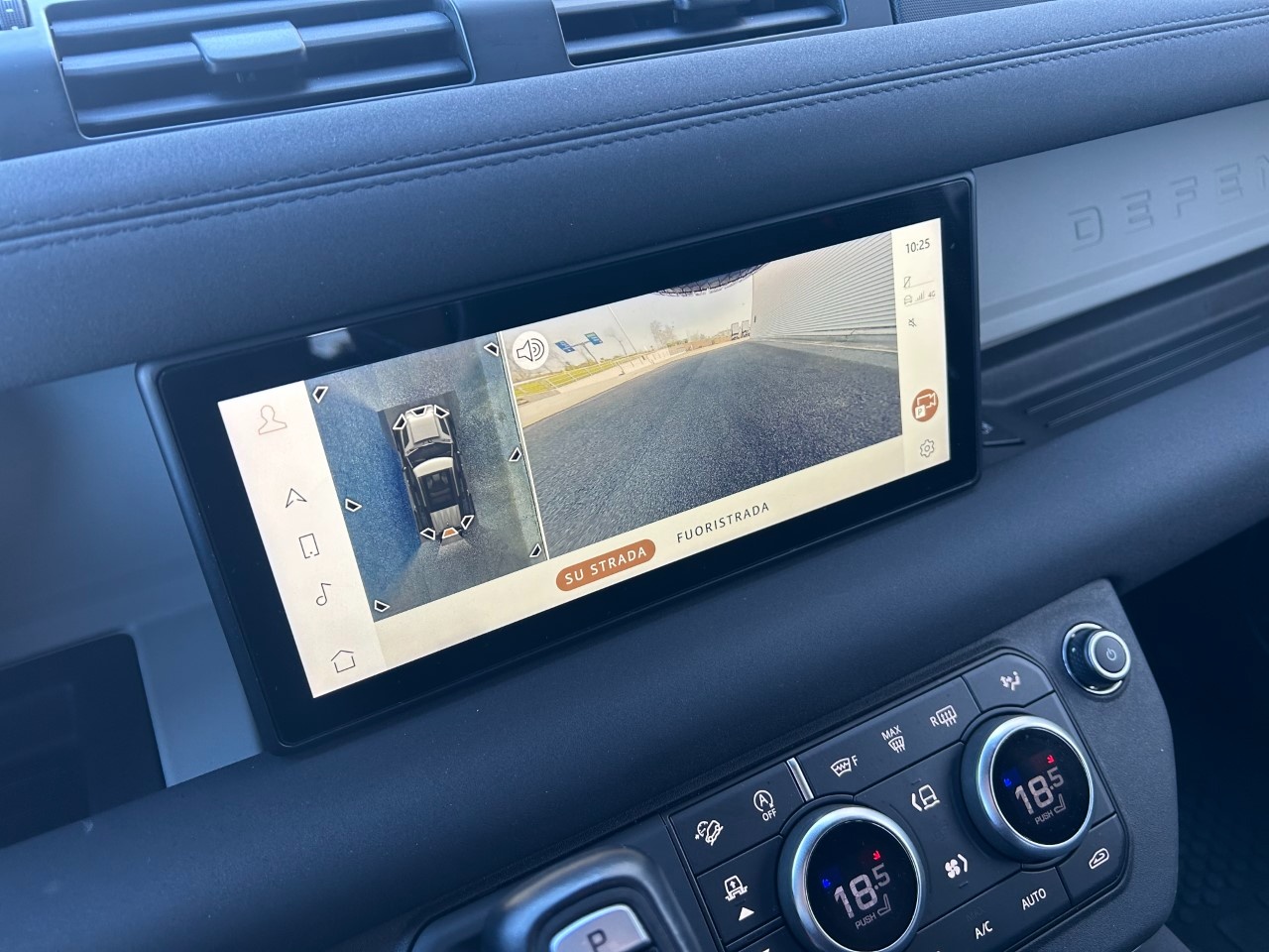 Land Rover Defender VII Defender 110 3.0d i6 mhev X-Dynamic S awd 200cv auto - 13