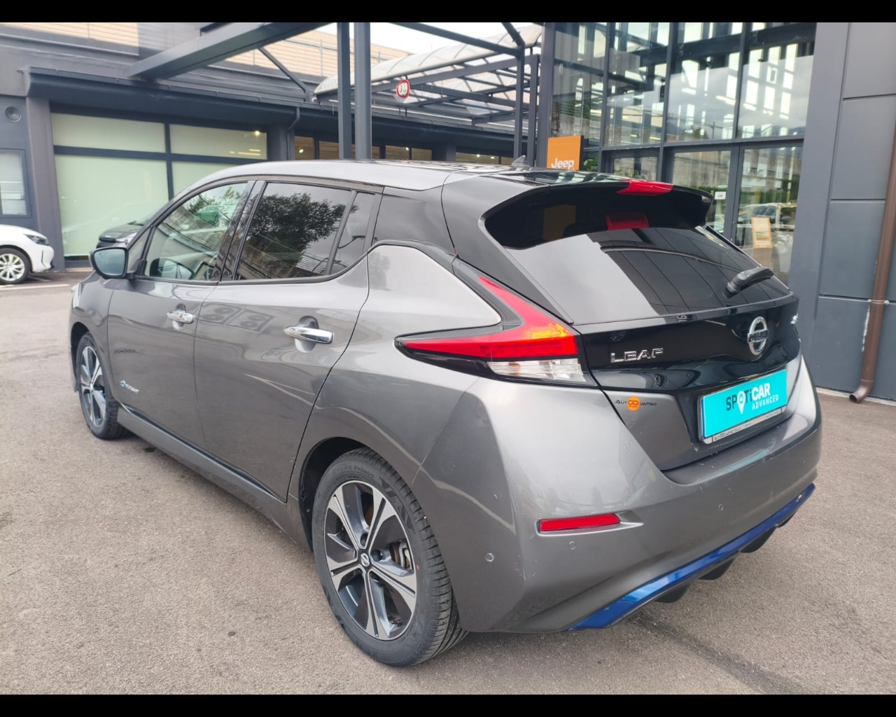 Foto NISSAN Leaf 3.Zero 40kWh 150cv