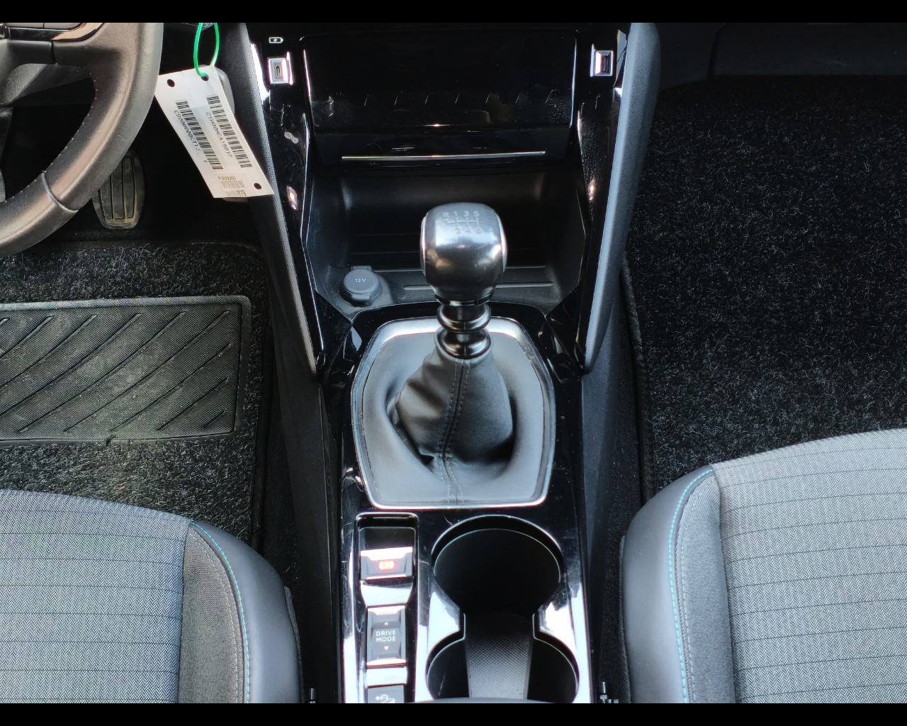 Foto PEUGEOT 2008 1.2 puretech Allure Pack s&s 100cv