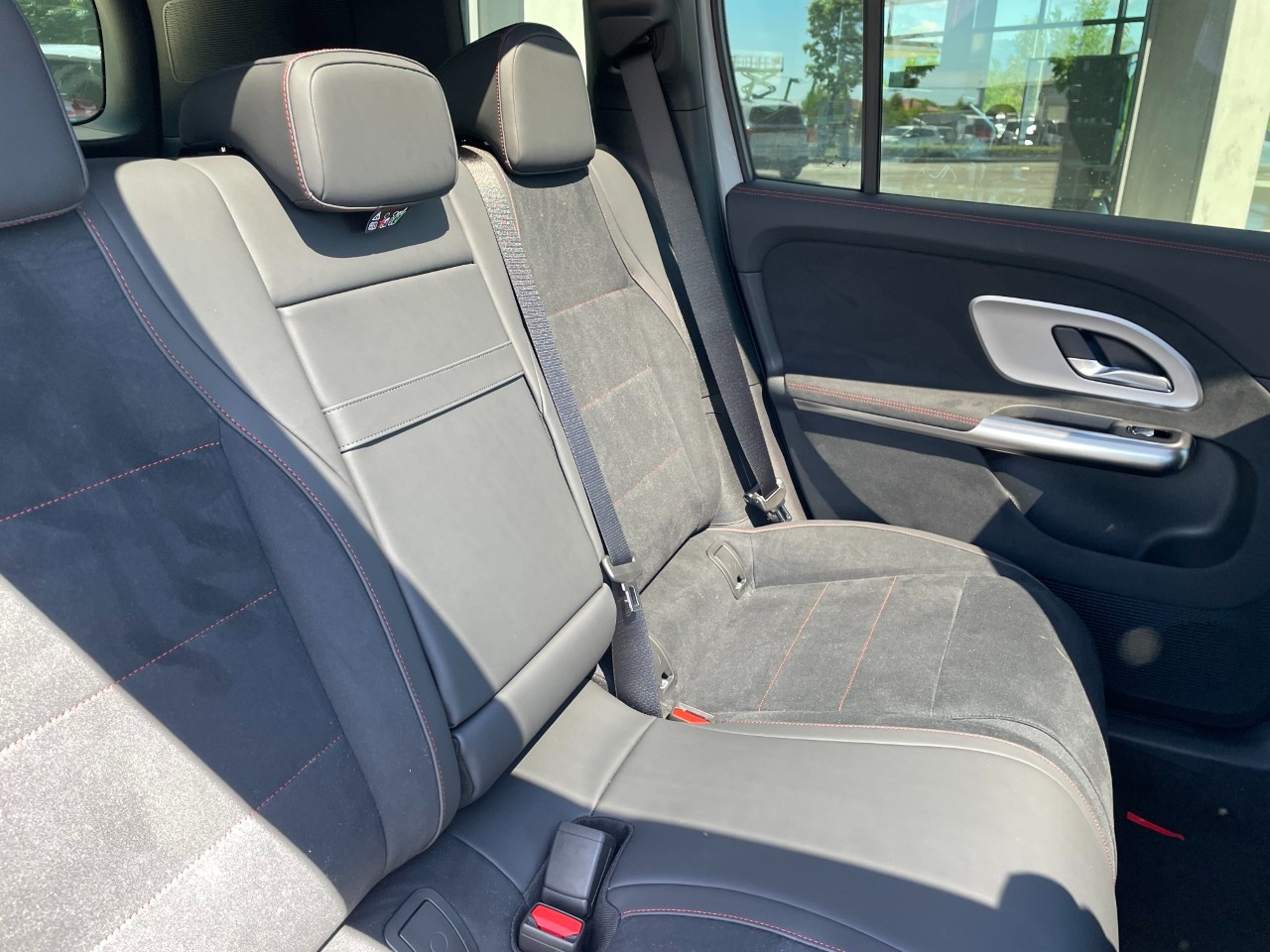 Mercedes GLB Elettrica GLB 250+ con tecnologia EQ Advanced Plus - 13