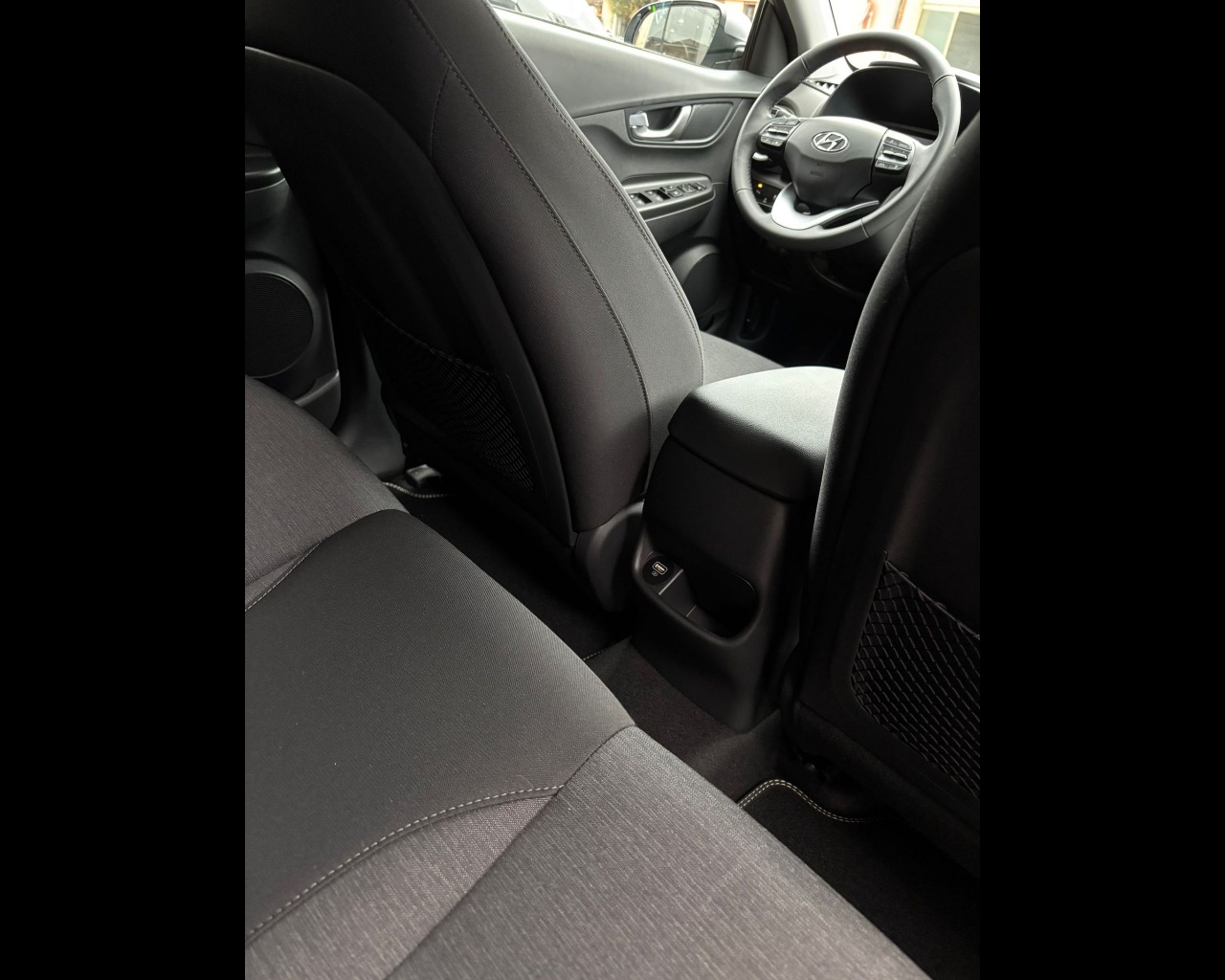 HYUNDAI KONA EV FL 39KWH XLINE Elettrica km0 - 18