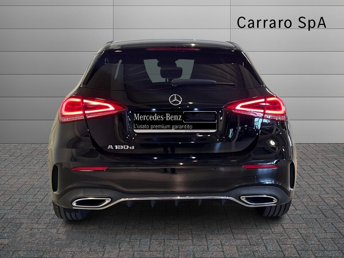 Mercedes Classe A Classe A 180 D Premium 7G-DCT - 4