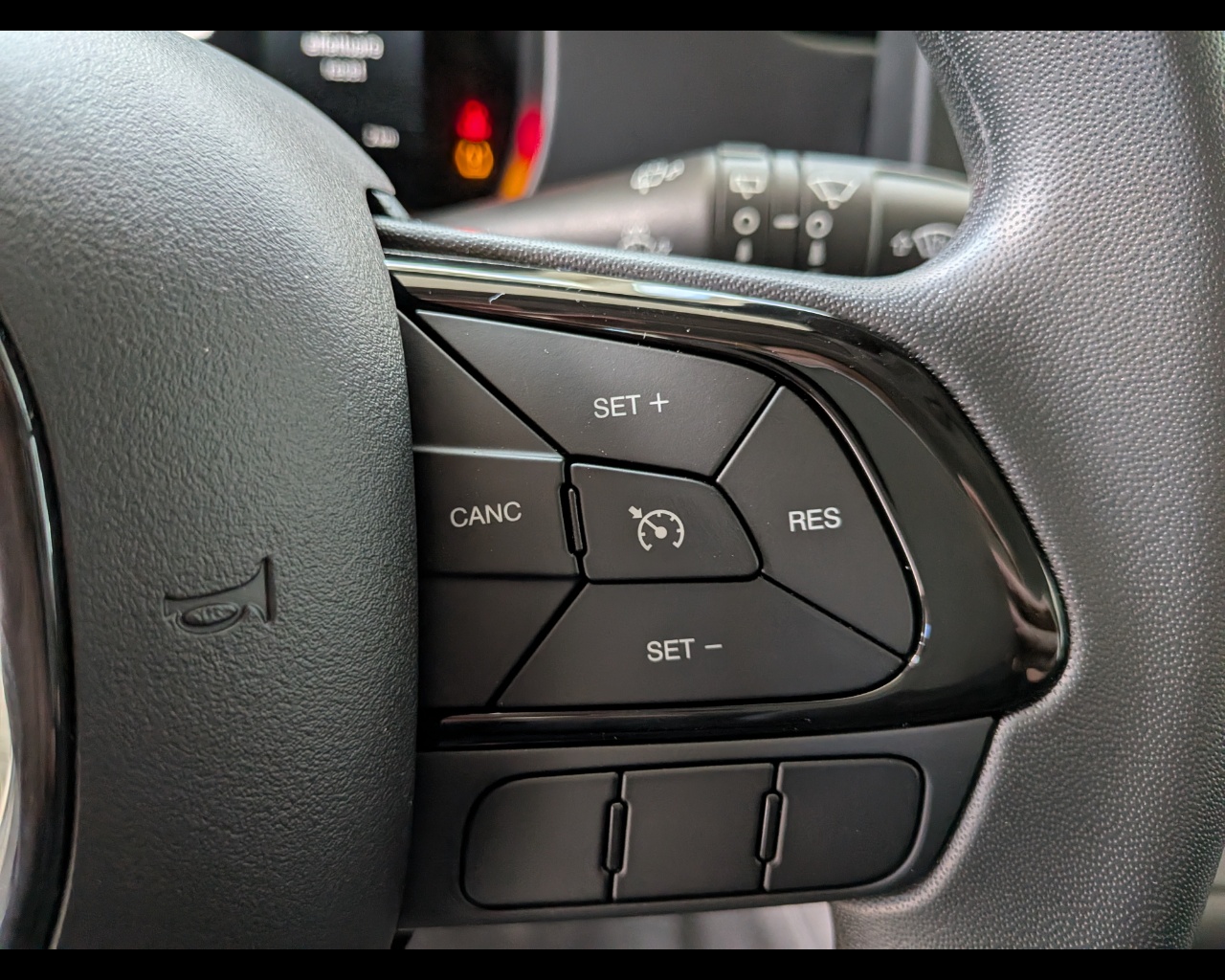 Foto FIAT Pandina 1.0 firefly hybrid Icon s&s 70cv 5p.ti