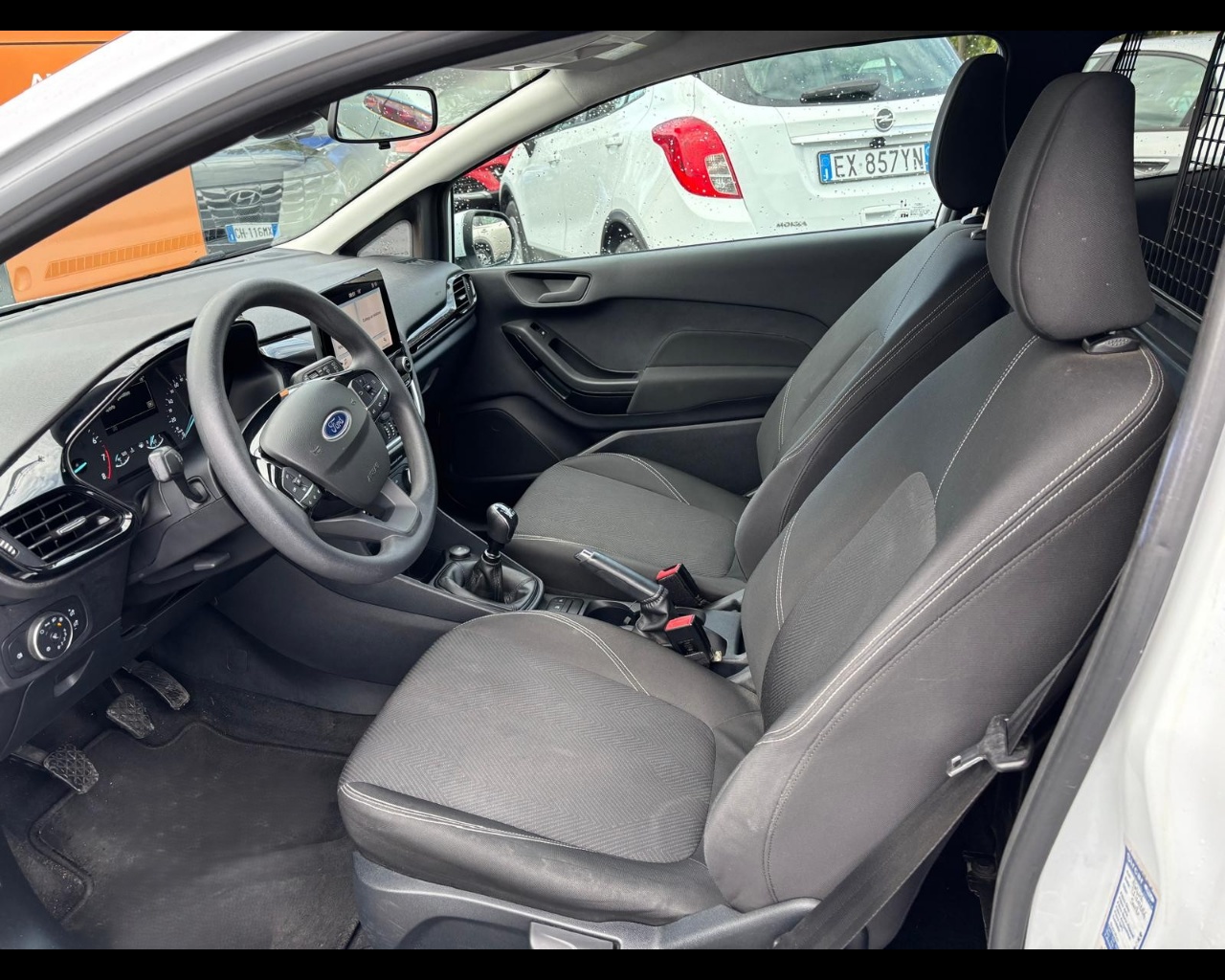 Foto FORD Fiesta Van 1.0 MHEV 125cv Trend 